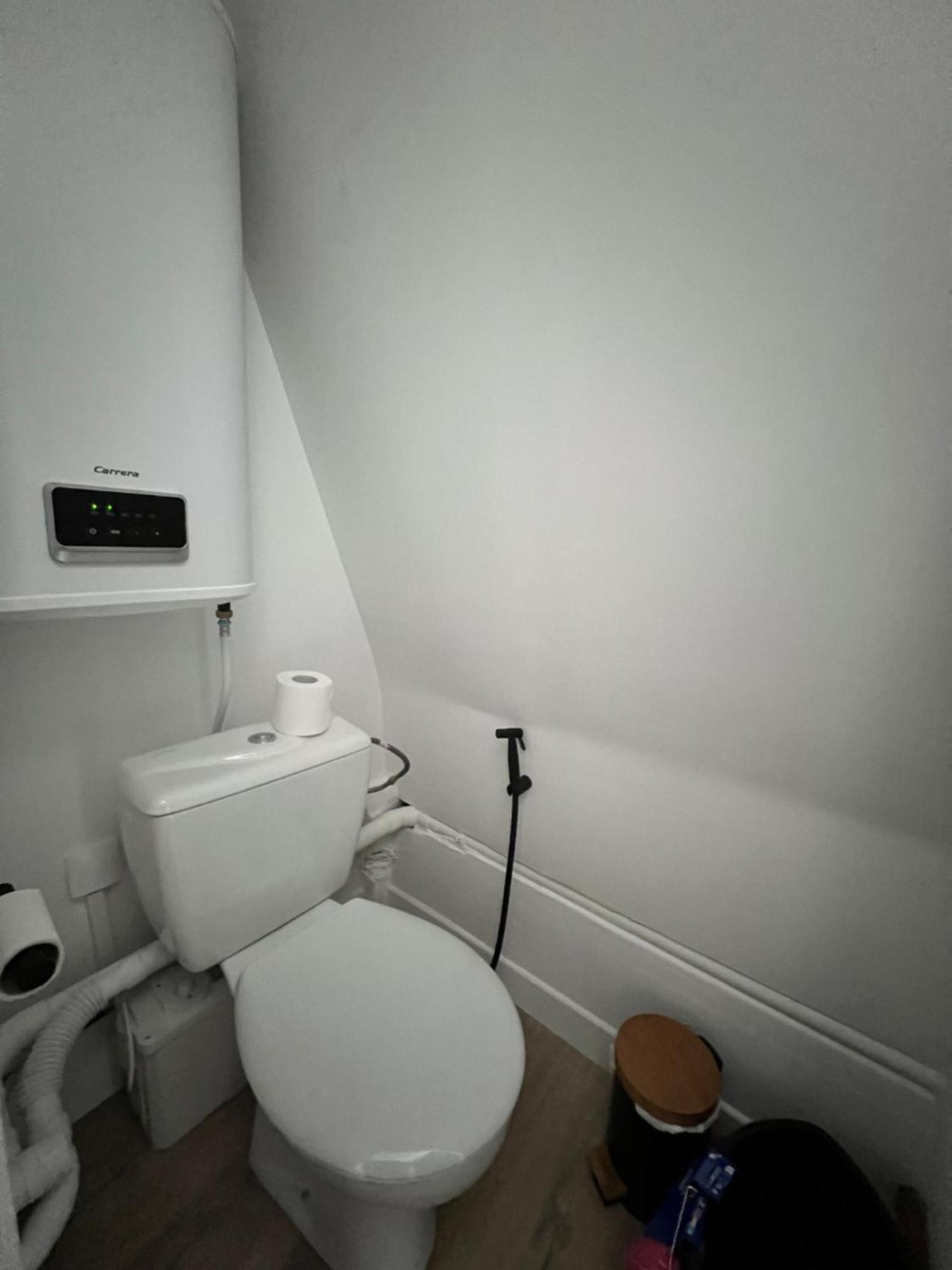 Batignolles, Montmartre Chambre 12M2 , Metro 13 Et 14 파리 외부 사진