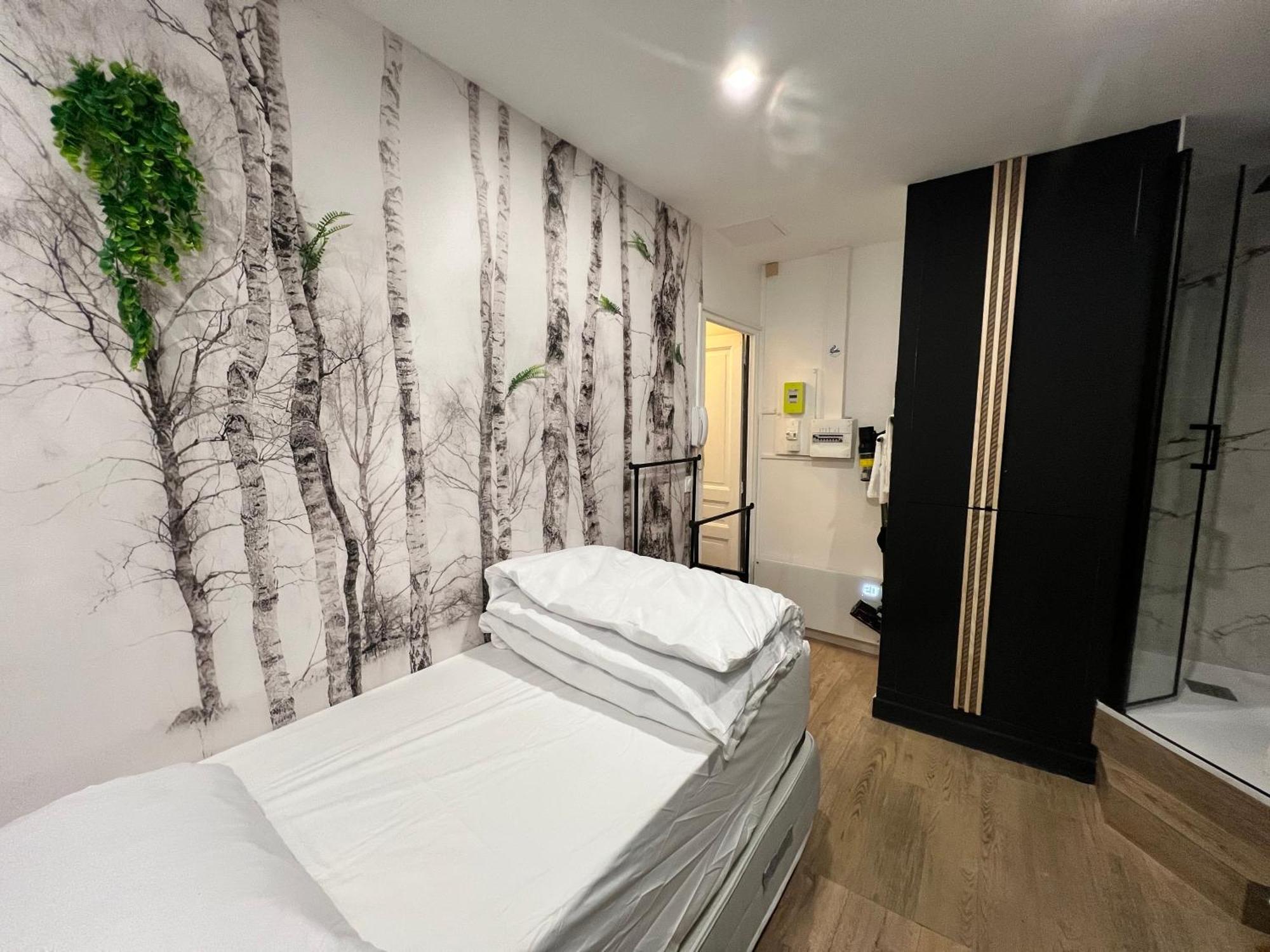 Batignolles, Montmartre Chambre 12M2 , Metro 13 Et 14 파리 외부 사진